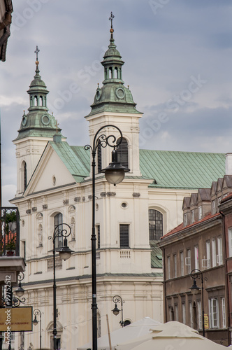 Церковь. Старый город. Варшава