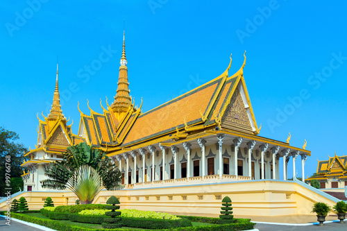 Royal Palace Pnom Penh, Cambodia © Emoji Smileys People