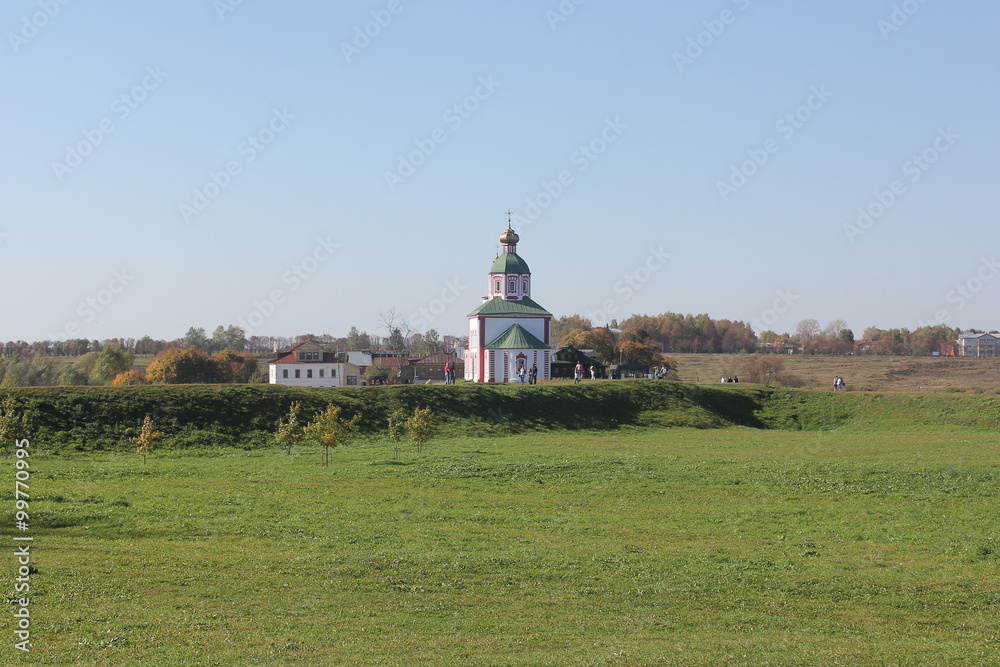 Вид на Ильинскую церковь в Суздале