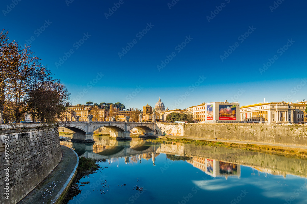 Obraz premium widok na rzekę Tyber