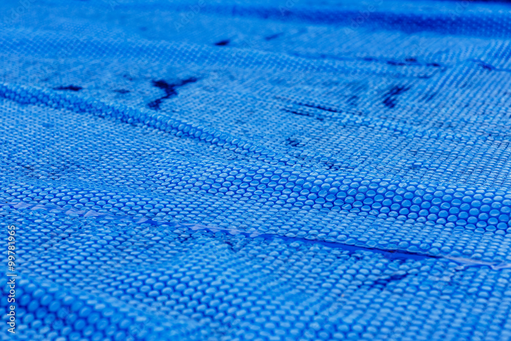 pool bubble protection