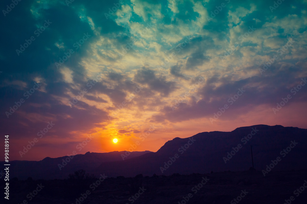 Fototapeta premium Sunset over desert