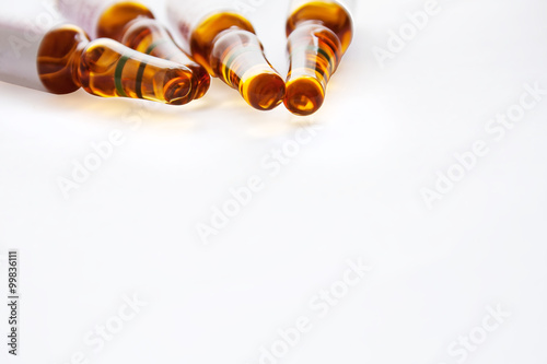 Quadro em tela medical ampoules