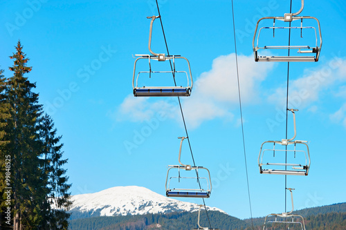 Ski lift with nobody
