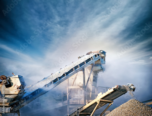 Stone crusher conveyor on mining extraction plant