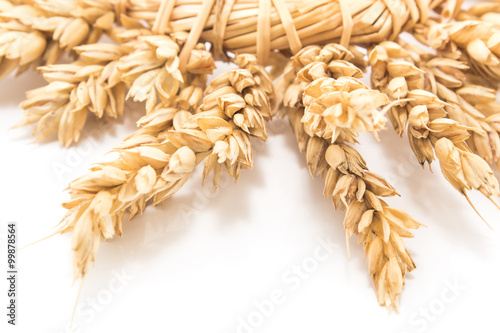 Wreath of ears of wheat, detail