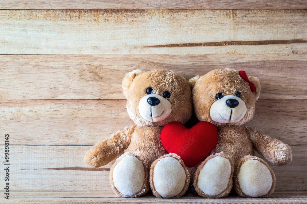 Poster Print Couple teddy bear with Pink heart shaped pillow 40x26.7 cm