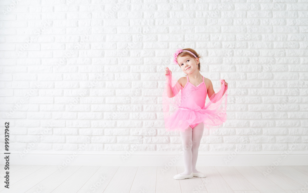 little child girl dreams of becoming  ballerina - obrazy, fototapety, plakaty 