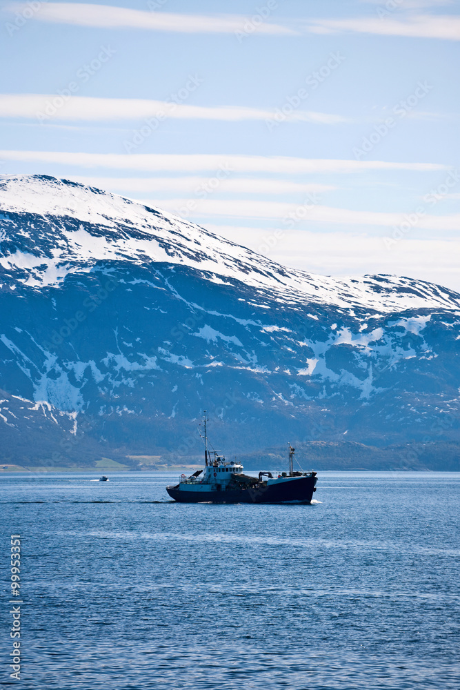 Fishing boat