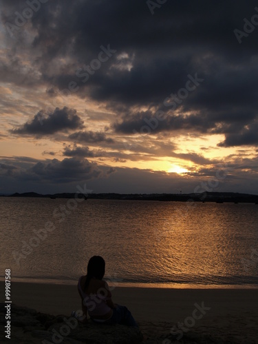 沖縄のビーチの女の子