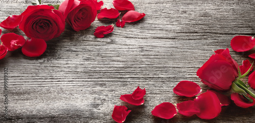 Roses on wooden board