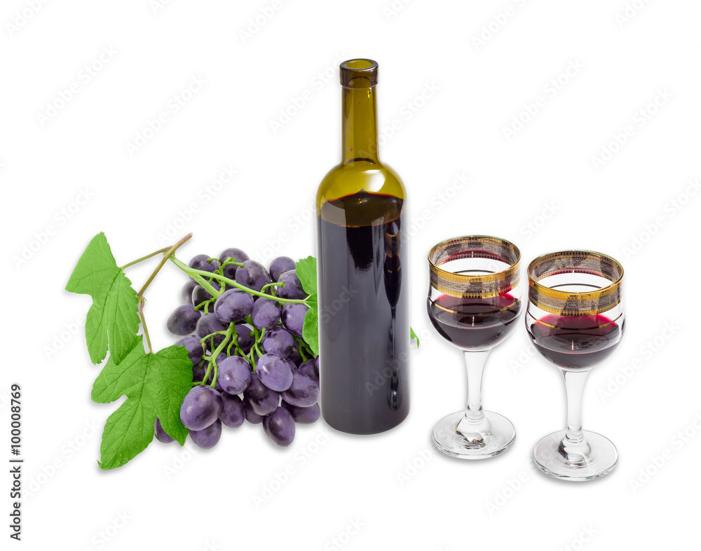 Red wine against the backdrop of grapes on a light background