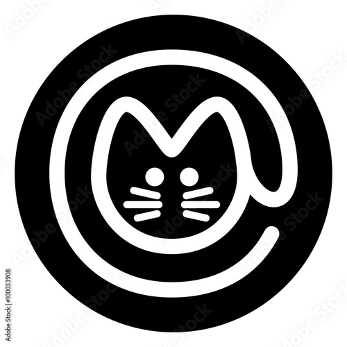 Schwarzer, runder Button: Cat-Zeichen als Symbol für CatContent – Vektor / freigestellt 