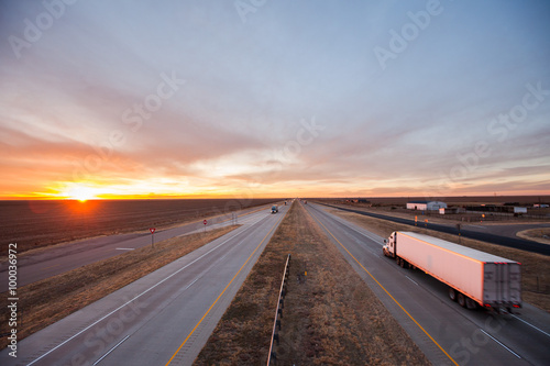 Obraz na płótnie Trucks on the open road
