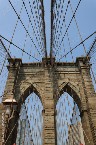 Brooklyn Bridge, New York, USA © zimnevan