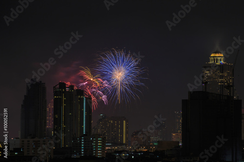 Fireworks new year's day © Winyou