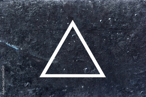 Obraz na płótnie White flat triangle on abstract stone background. Abstract psychedelic background. w salonie
