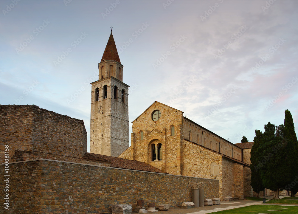 Aquileia Basilika - Aquileia Basilica 03