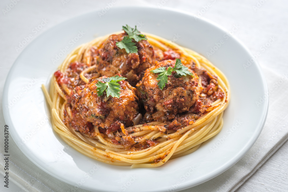Turkey meatballs with pasta and fresh peas Turkey meatballs with pasta and fresh peas
