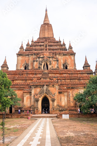 Htilominlo temple in Bagan, Myanmar photo