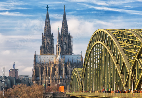 Fototapeta Cologne Cathedral and Hohenzollern Bridge, Cologne, Germany
