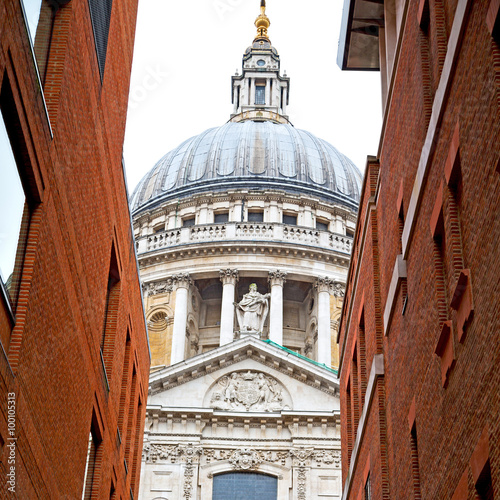 st paul cathedral in london england old construction and religio photo