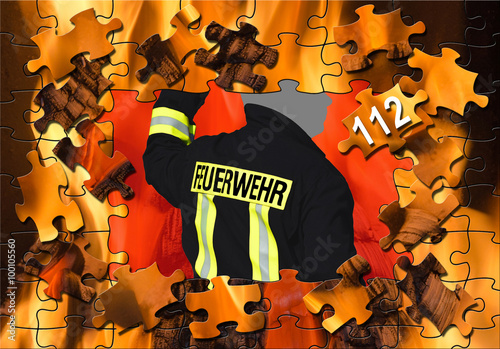 Euronotruf 18 / Puzzle Feuerwehrmann, Feuer photo