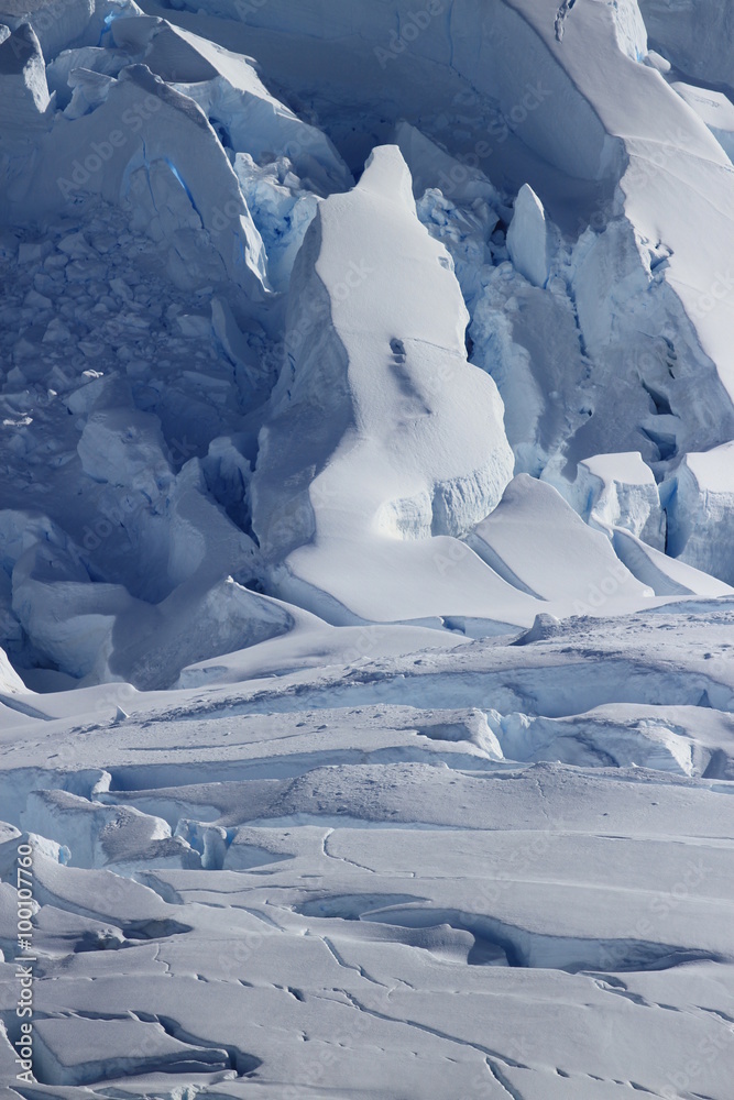 Ice Cold Cracks Ice Cold Cracks
