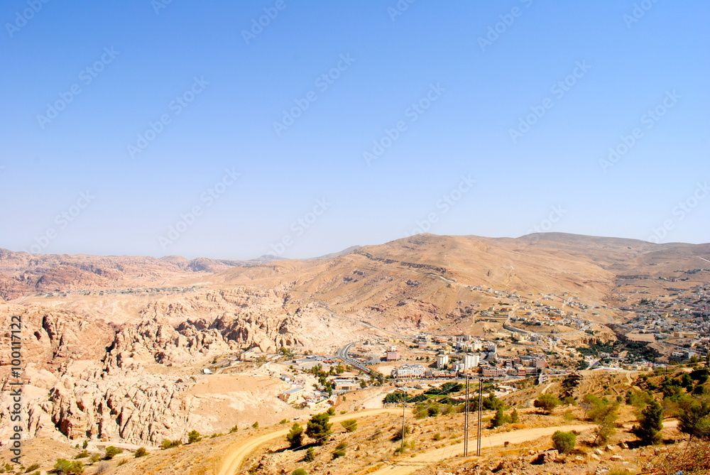 Panorama di Petra in Giordania