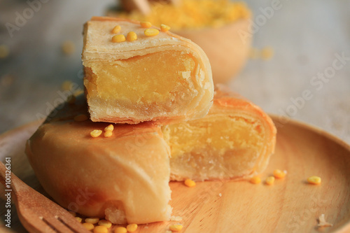 Festival moon cake with soybeans