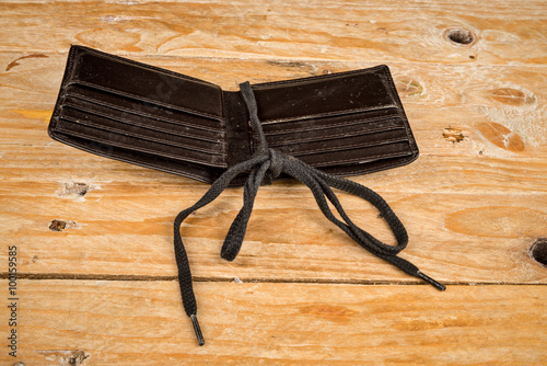 Foto On a shoestring