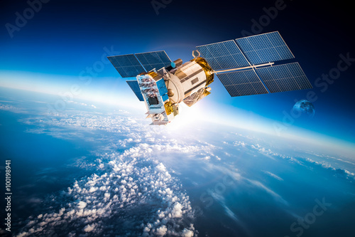 Fototapeta Naklejka Na Ścianę i Meble -  Space satellite over the planet earth