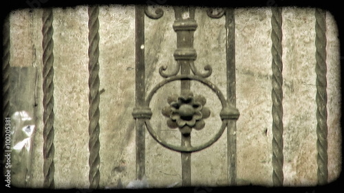 Wallpaper Mural Fence Design. Vintage stylized video clip. Torontodigital.ca