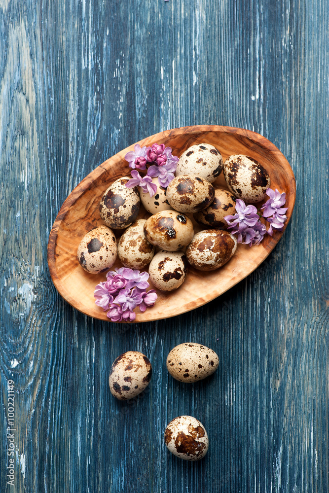 Quail eggs and flowers Quail eggs and flowers