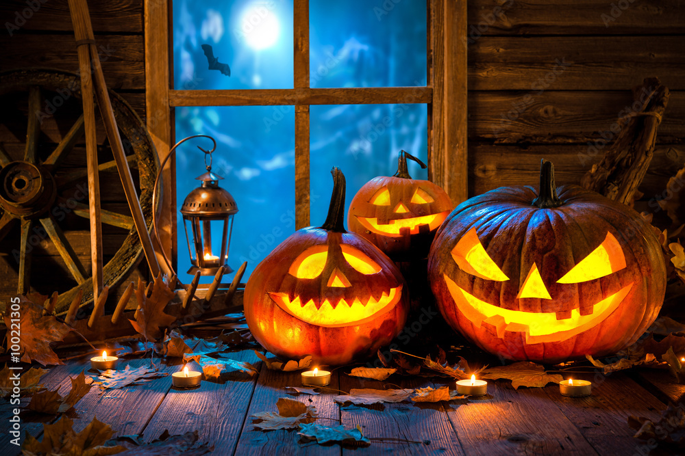 Fototapeta premium Halloween pumpkin head jack lantern