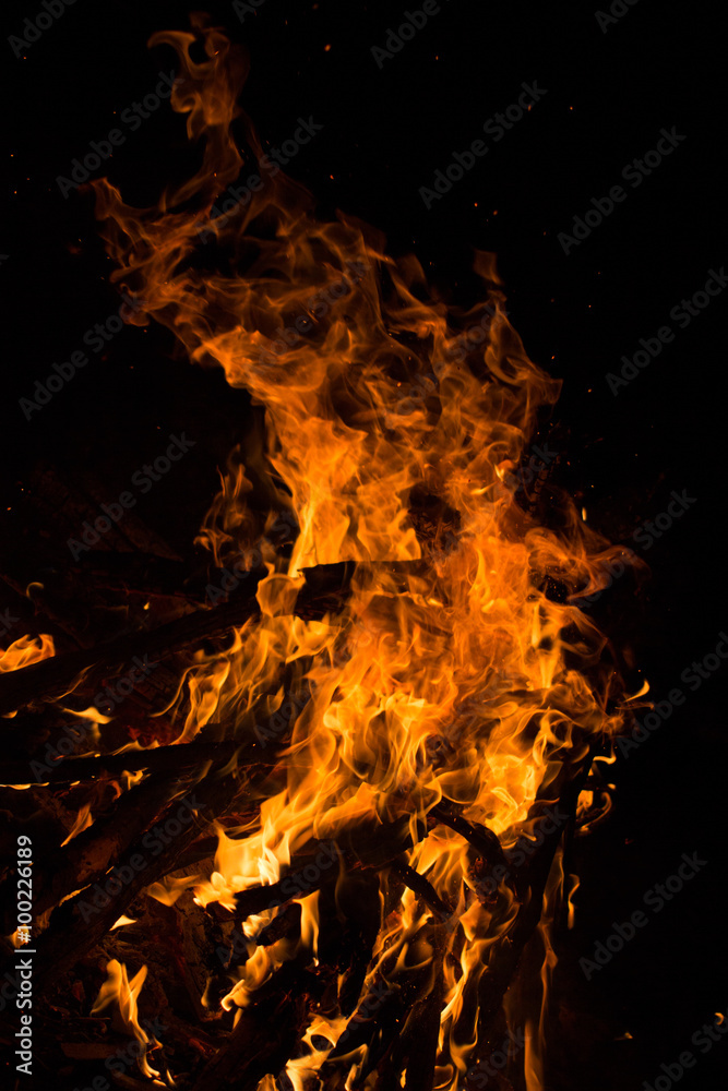 Obraz premium Fire flames on black background.