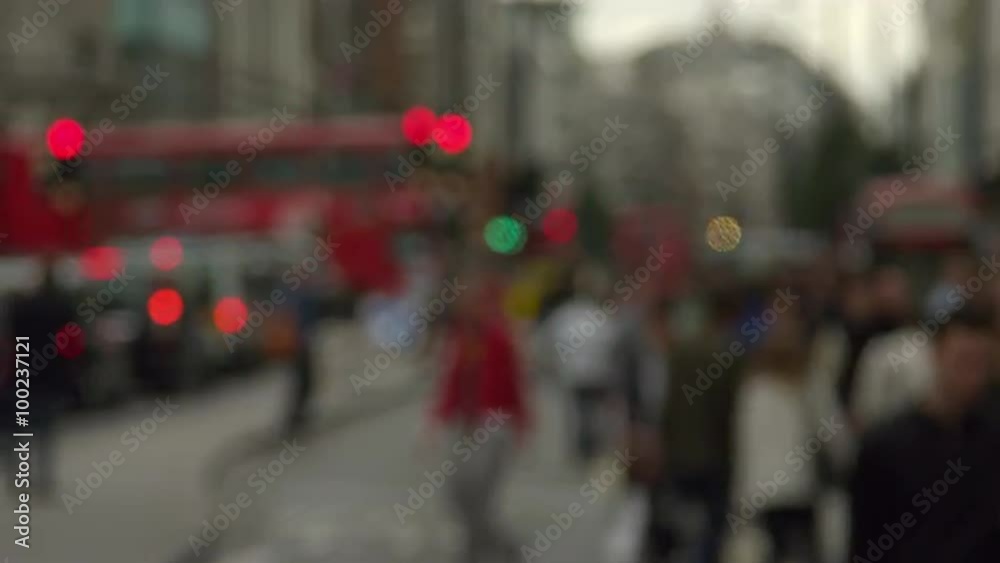 LONDON - OCTOBER 8: Defocused Oxford Street on October 8, 2011 in London. LONDON - OCTOBER 8: Defocused Oxford Street on October 8, 2011 in London.