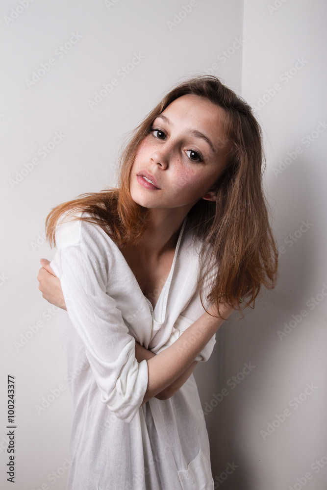 sad girl in corner sad girl in corner