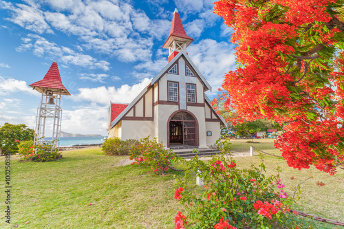  église de Cap Malheureux, Coin de Mire, île Maurice  photo