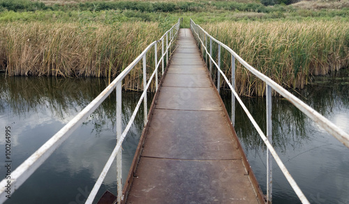 Wallpaper Mural Железный мост через реку Torontodigital.ca