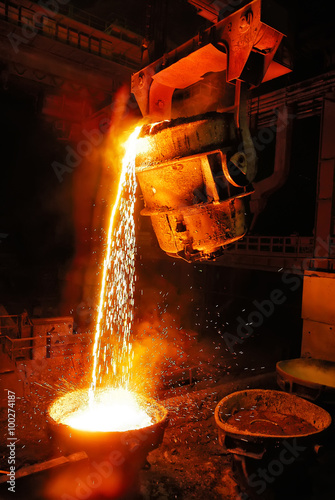 Industry, Steel Mill, Factory, Foundry, Molten photo