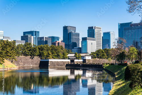 東京　桜田門と丸の内のビル