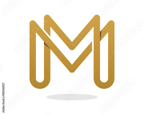 Magnum Golden Royal