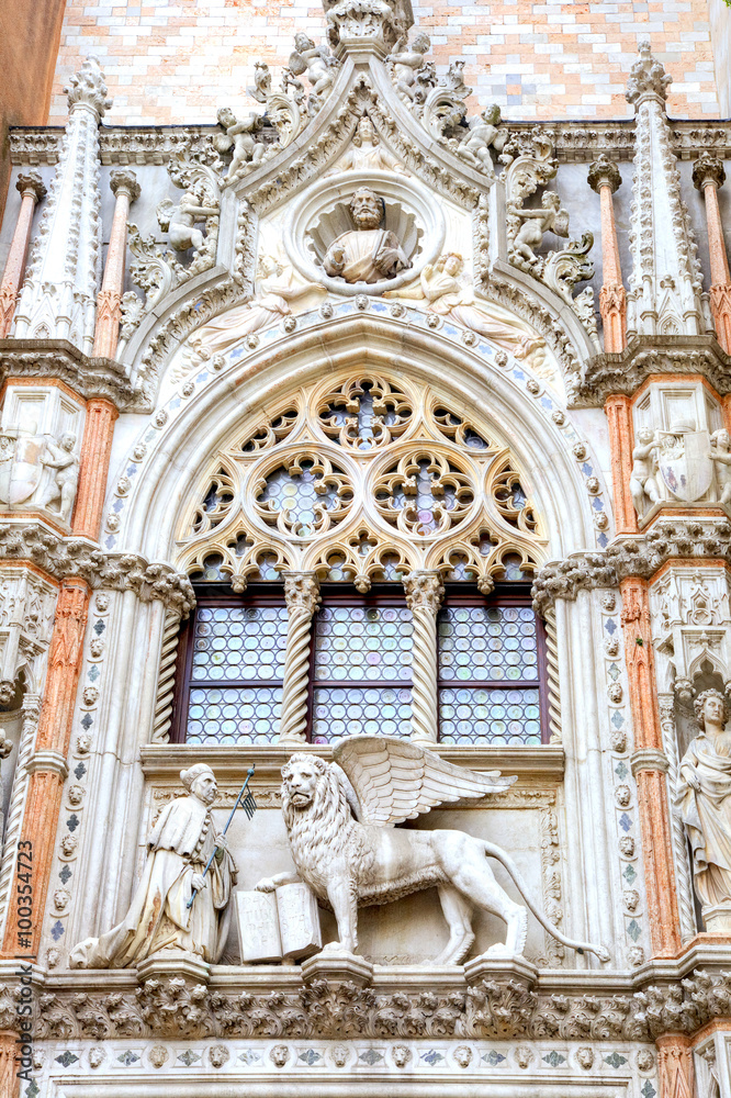 Decoration on a facade of basilica of Saint Mark