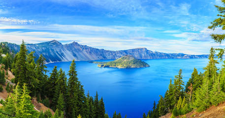 Leinwandbilder See Crater Lake in Oregon USA  © elena_suvorova