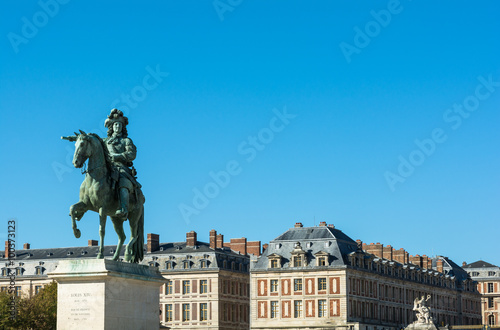 French king Louis XIV monument in Paris