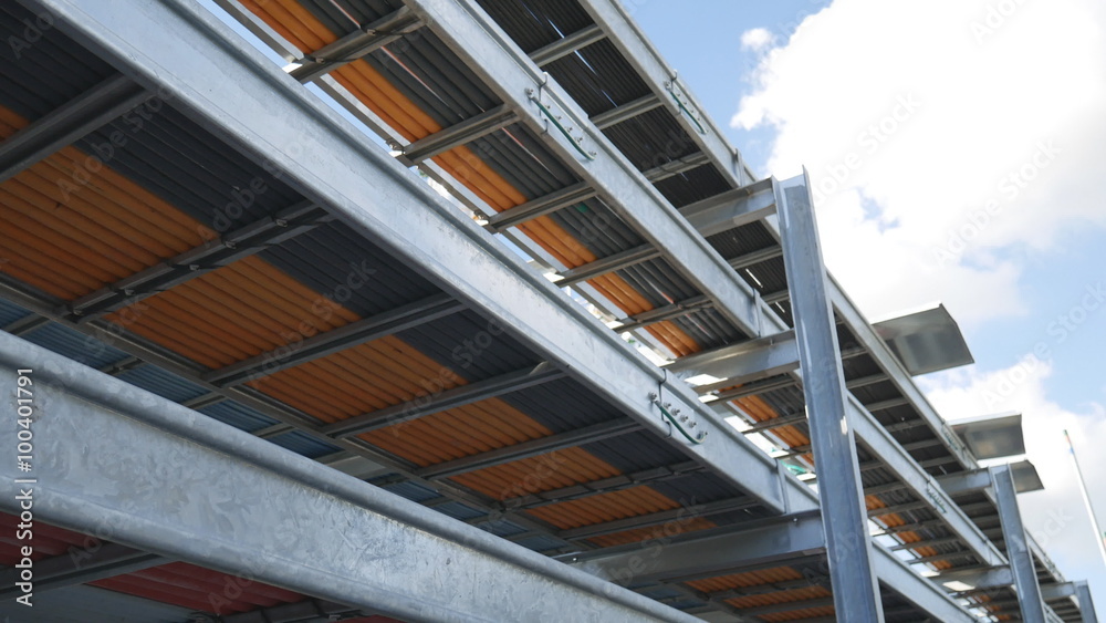 Electrical cable in cable tray