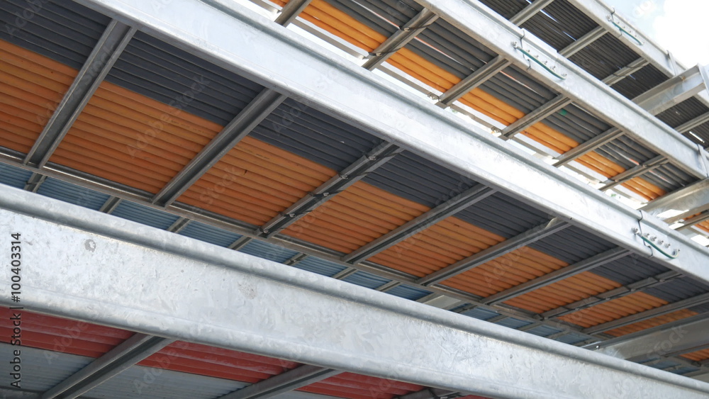 Electrical cable in cable tray