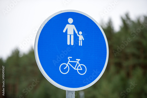 Pedestrian and bicycle shared road sign.