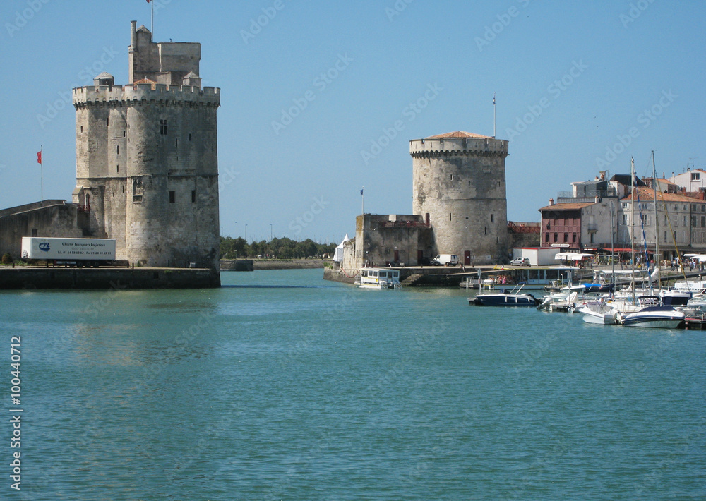 Les tours du Vieux-Port de La Rochelle